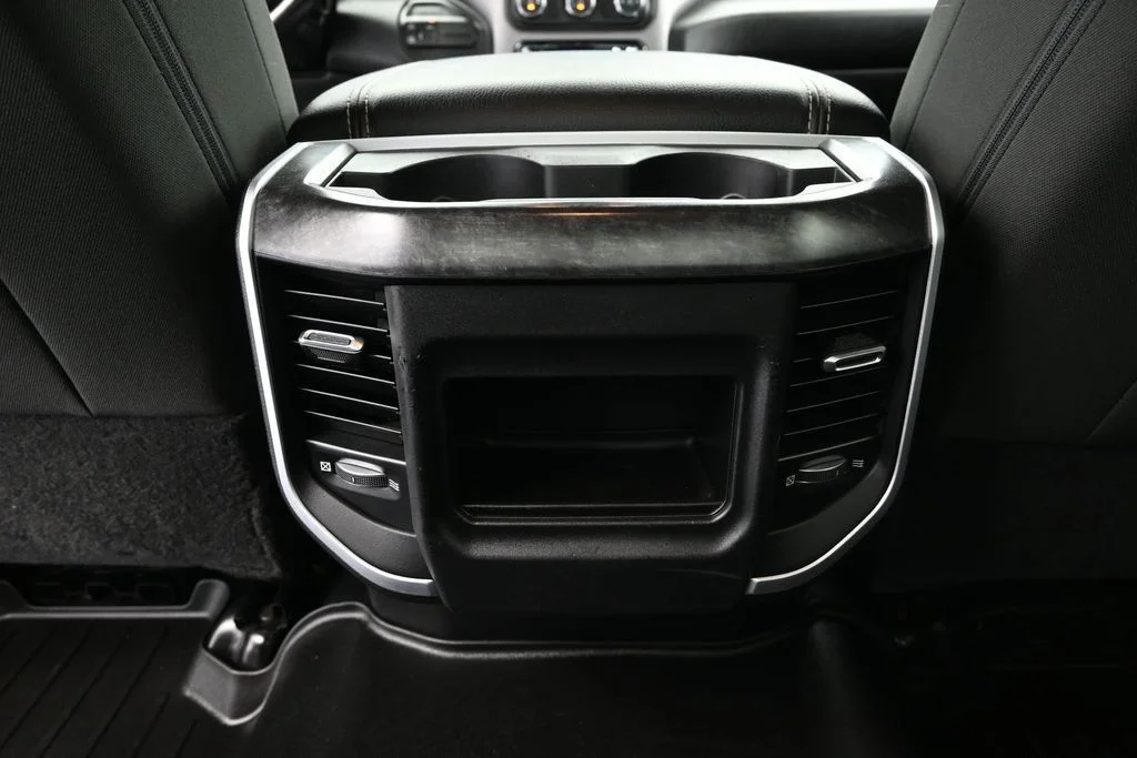 Used 2020 Diamond Black Ram Big Horn image 19