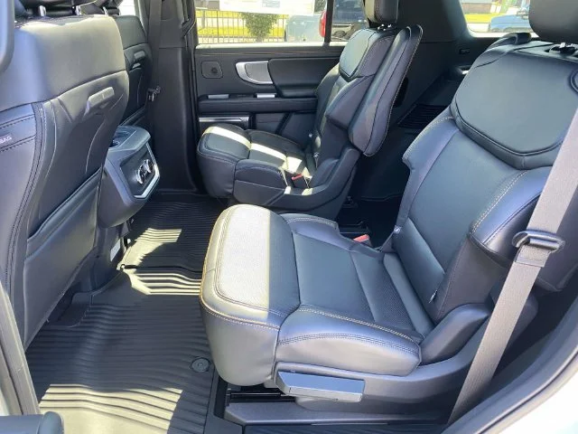 New 2027 White Ford Tremor image 6