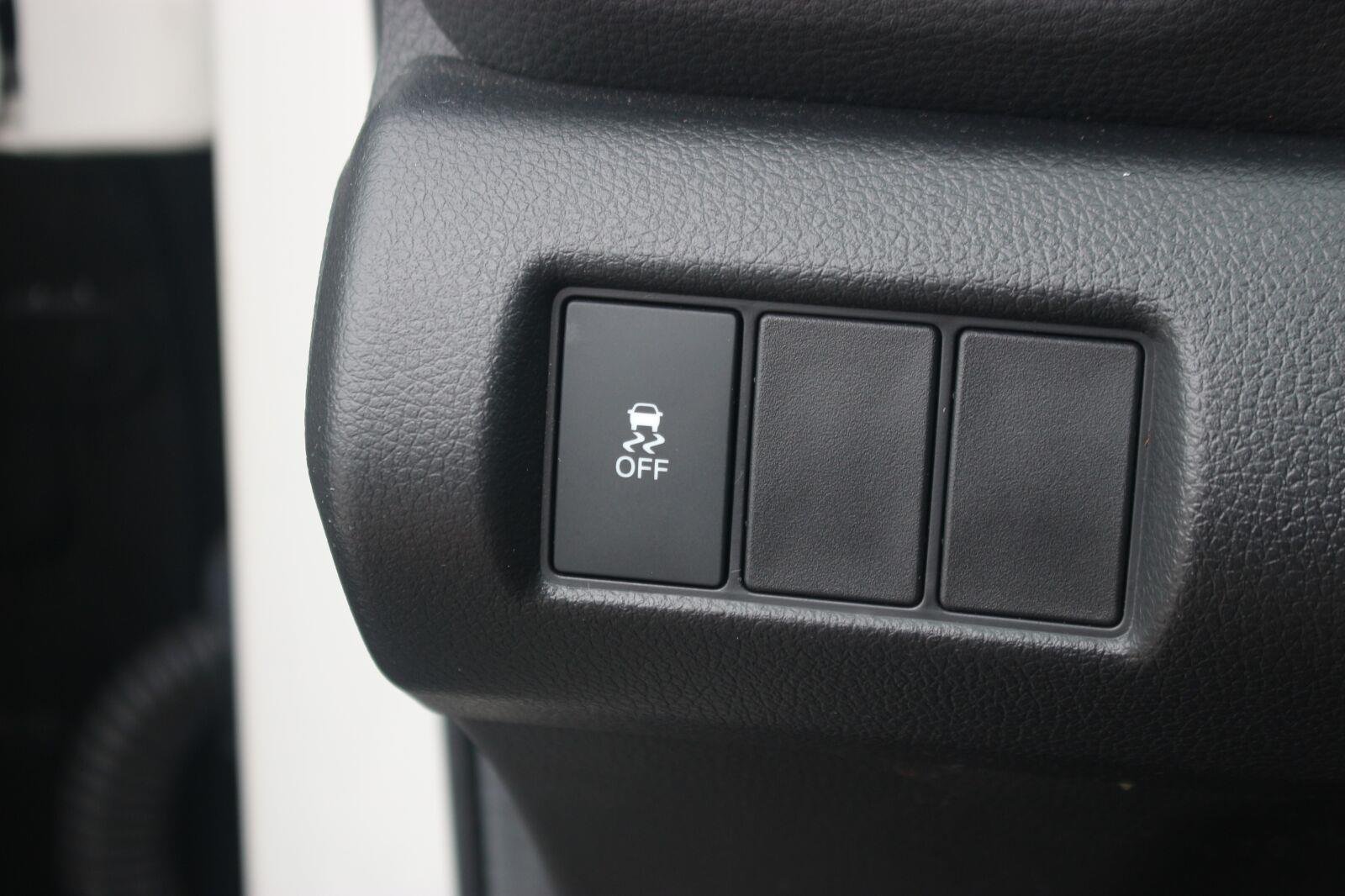 Used 2025 White Honda Sport image 28