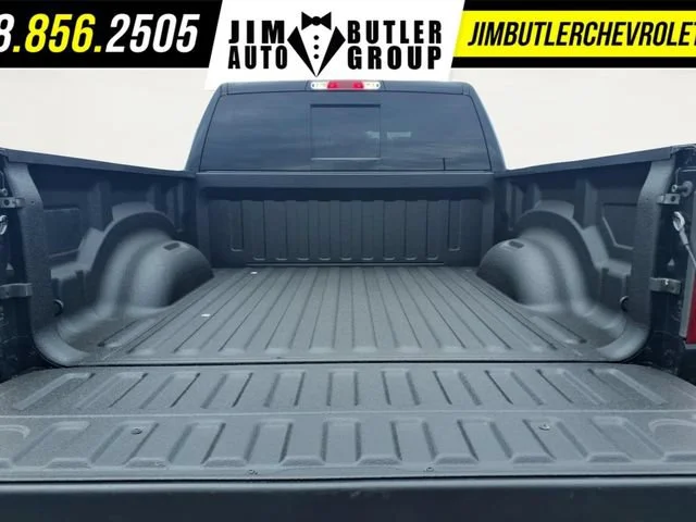 Used 2025  Ram Laramie image 21