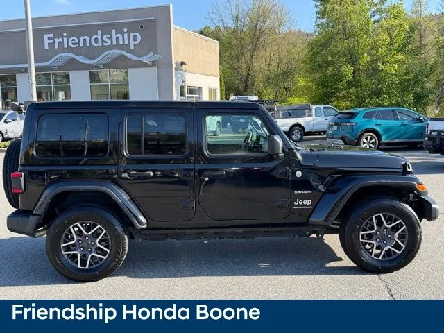 Used 2024 Black Jeep Sahara image 4
