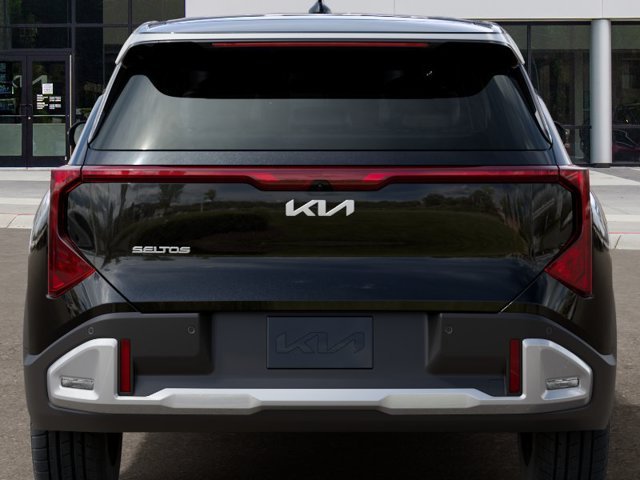 New 2027 Black Kia LX image 13