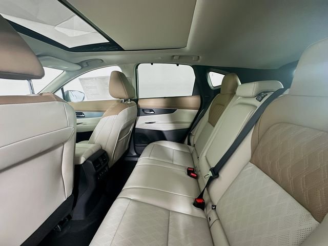 New 2026 Everest White Pearl TriCoat Nissan Platinum image 23