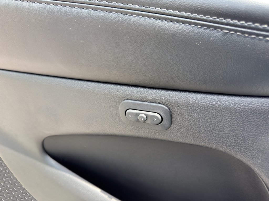 Used 2020 Bright White Jeep Limited X image 38