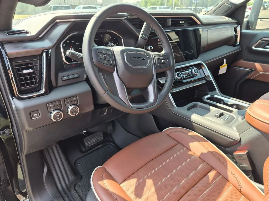 2026 GMC Sierra 3500HD Denali Ultimate - Photo 10