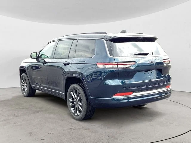 New 2026 Fathom Blue Pearlcoat Jeep L LIMITED RESERVE 4X4 image 3