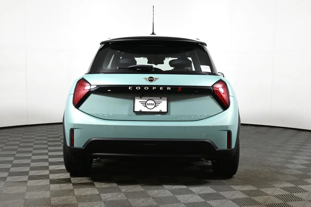 New 2026 Green MINI Cooper S image 6