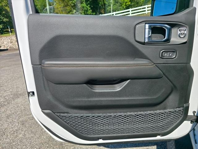 2026 Jeep Wrangler 4-Door Sahara - Photo 39