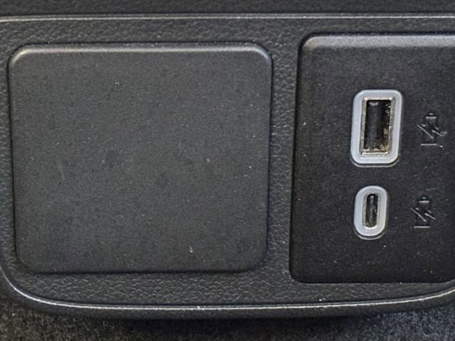 Used 2025 Ebony Twilight Metallic Buick Preferred image 28