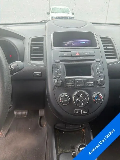 Used 2013 Shadow Pearl Metallic Kia Base image 8