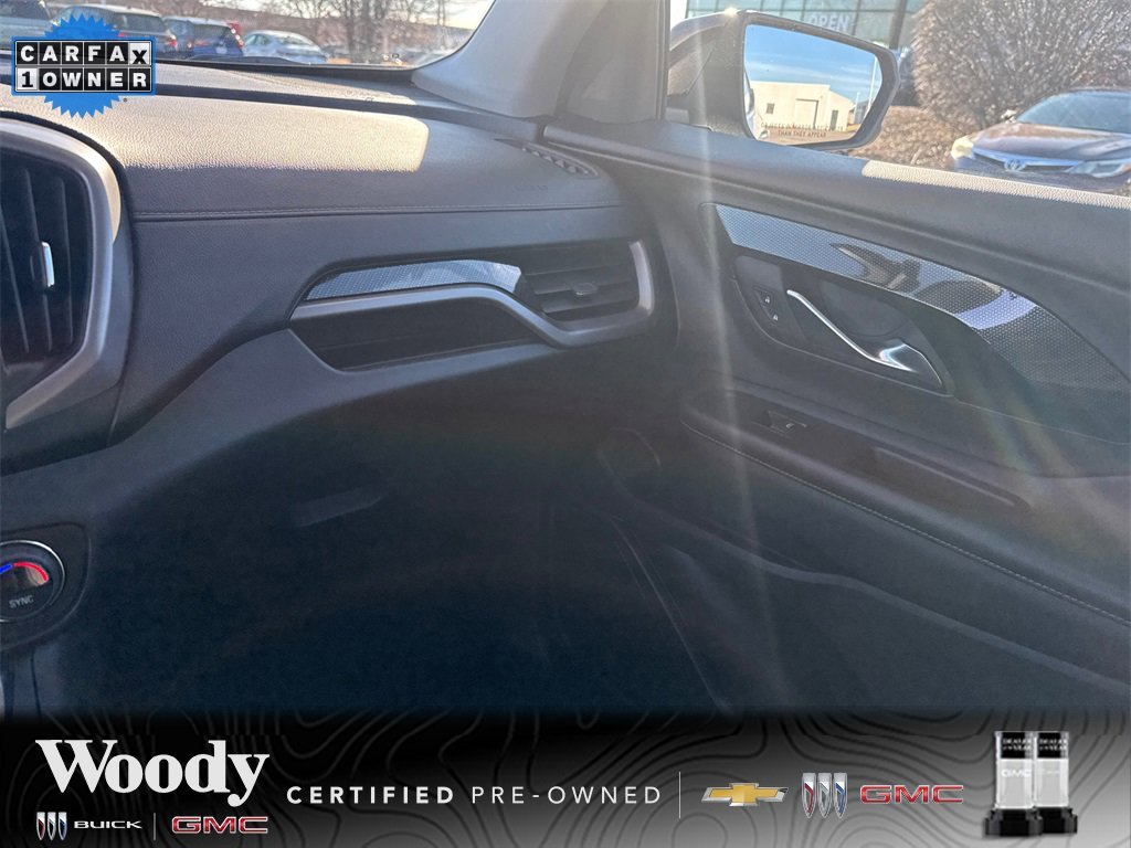 2023 GMC TERRAIN - Image 25