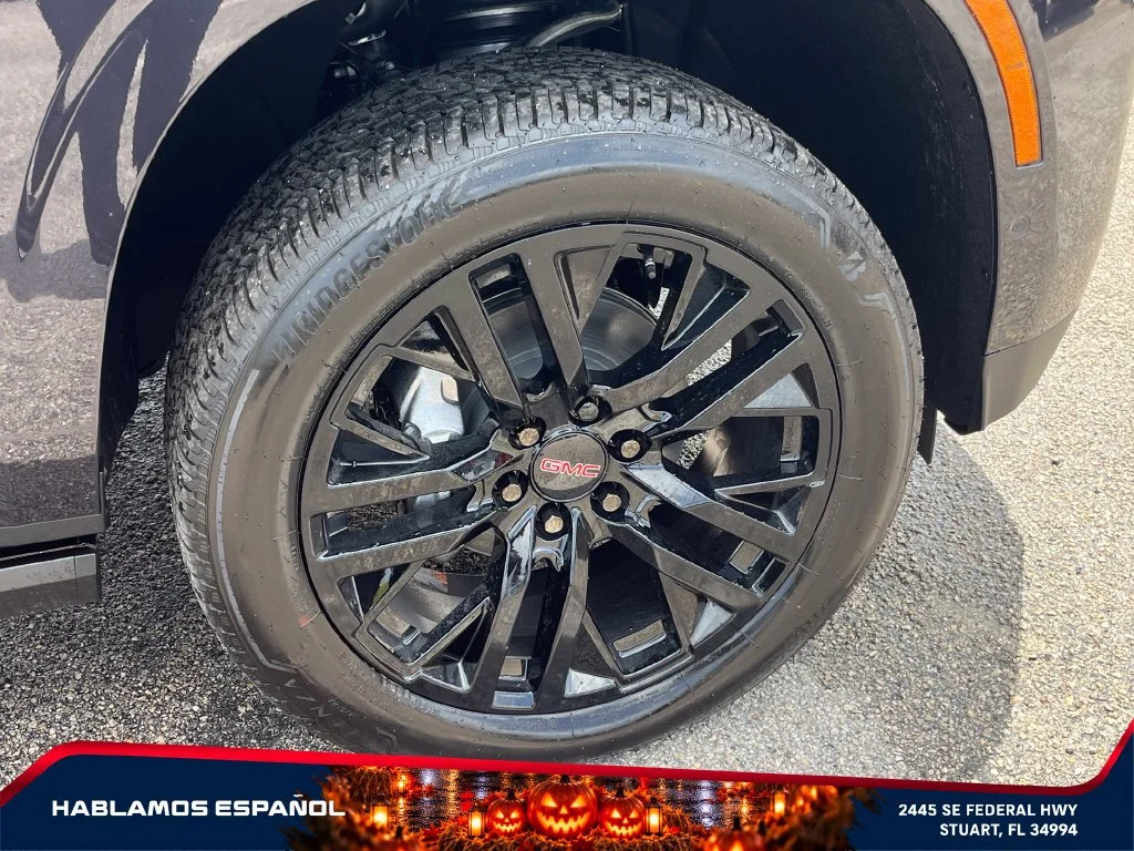 New 2026 Titanium Rush Metallic GMC Denali image 22