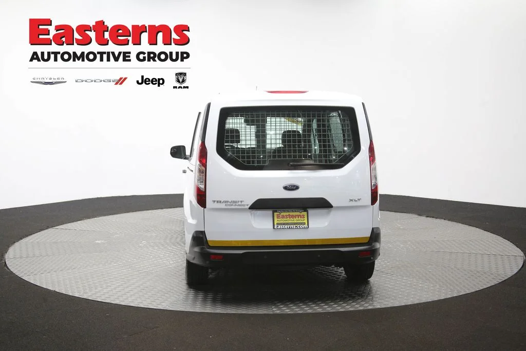 Used 2022 White Ford XLT image 35