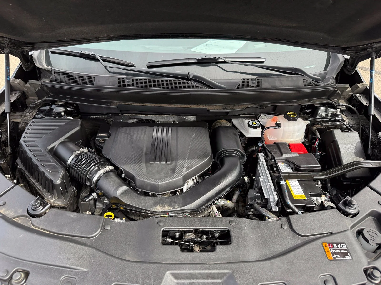 2025 Chevrolet Traverse LT - Photo 43