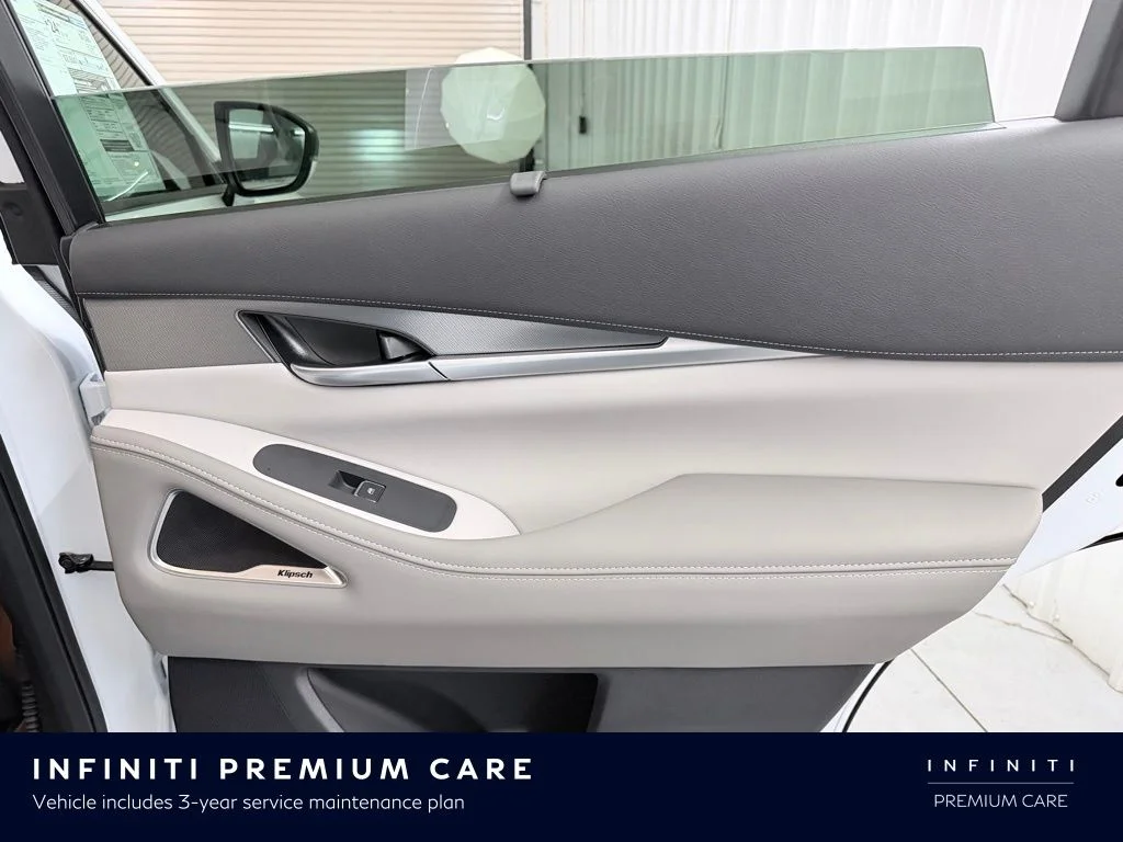 New 2026 RADIANT WHITE INFINITI Luxe FWD image 40