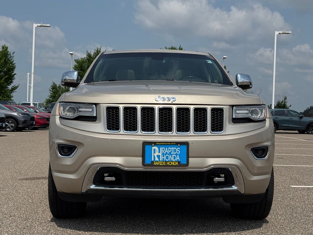 Used 2014 Cashmere Jeep Overland image 2