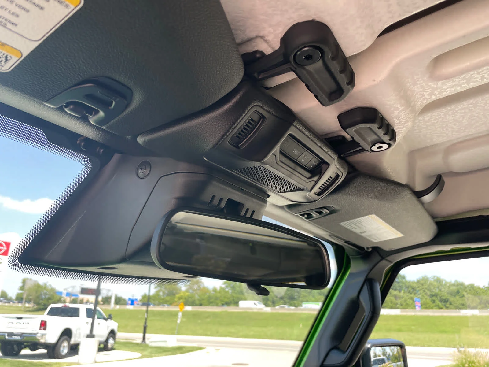 New 2025 Mojito Clearcoat Jeep Sahara image 28
