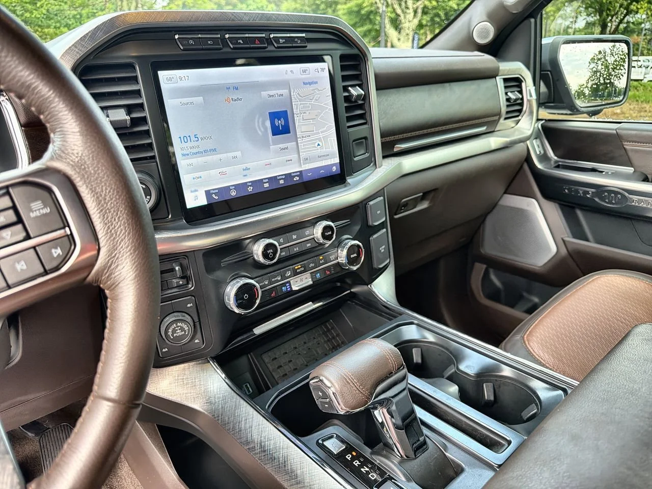 Used 2023 Blue Ford King Ranch image 11