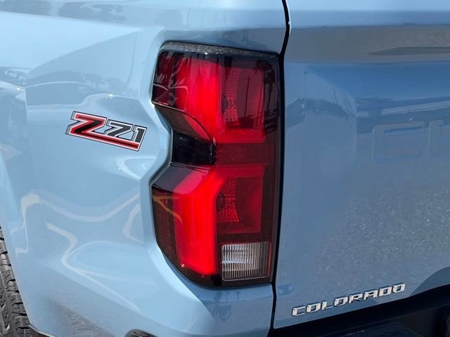 2025 Chevrolet Colorado Z71 - Photo 10