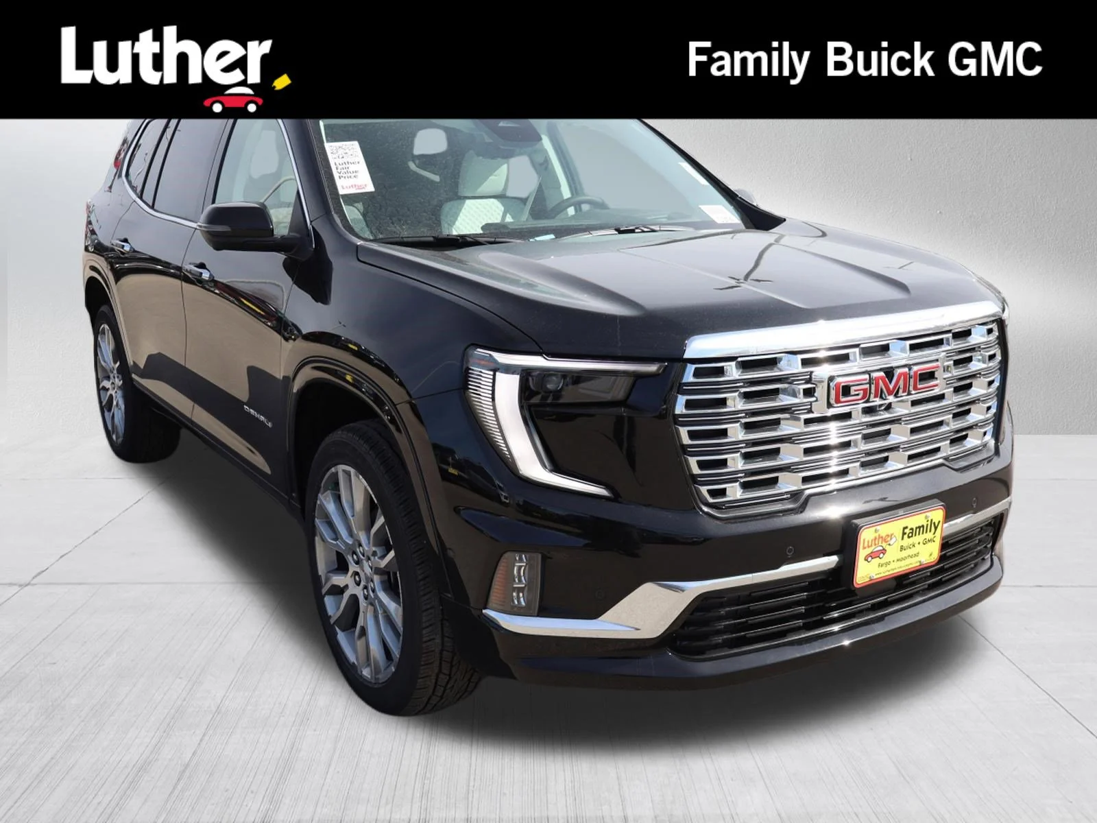 2026 GMC Acadia Denali AWD's photo