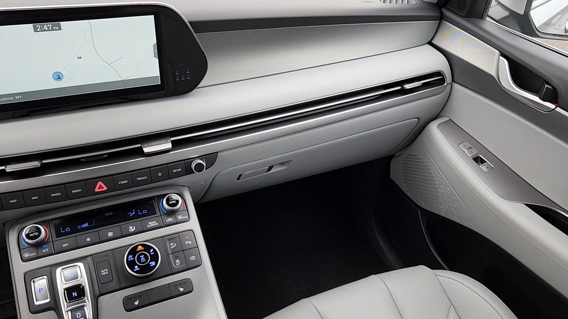 Used 2025 Typhoon Silver Hyundai SEL image 6