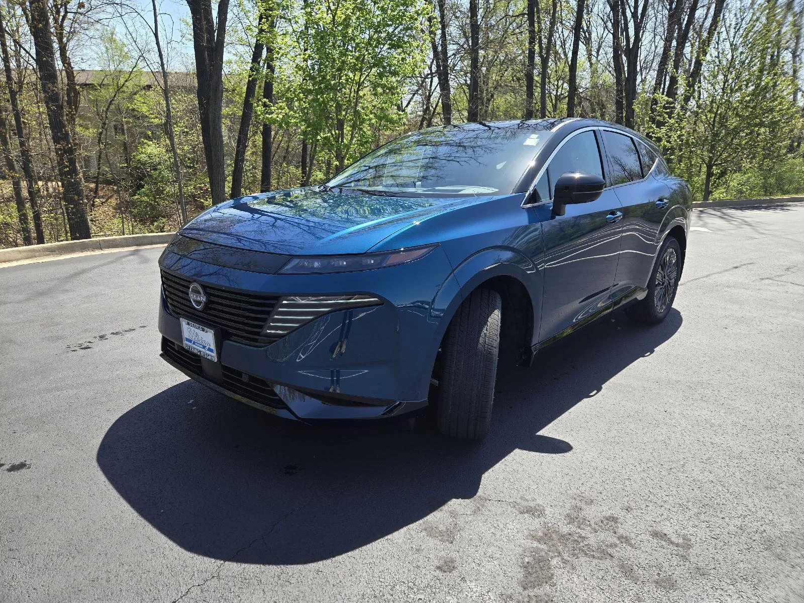 New 2026 Aurora Blue Pearl Metallic/Super Black Nissan Platinum image 4