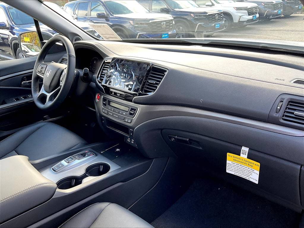 New 2026 Platinum White Pearl Honda RTL image 10