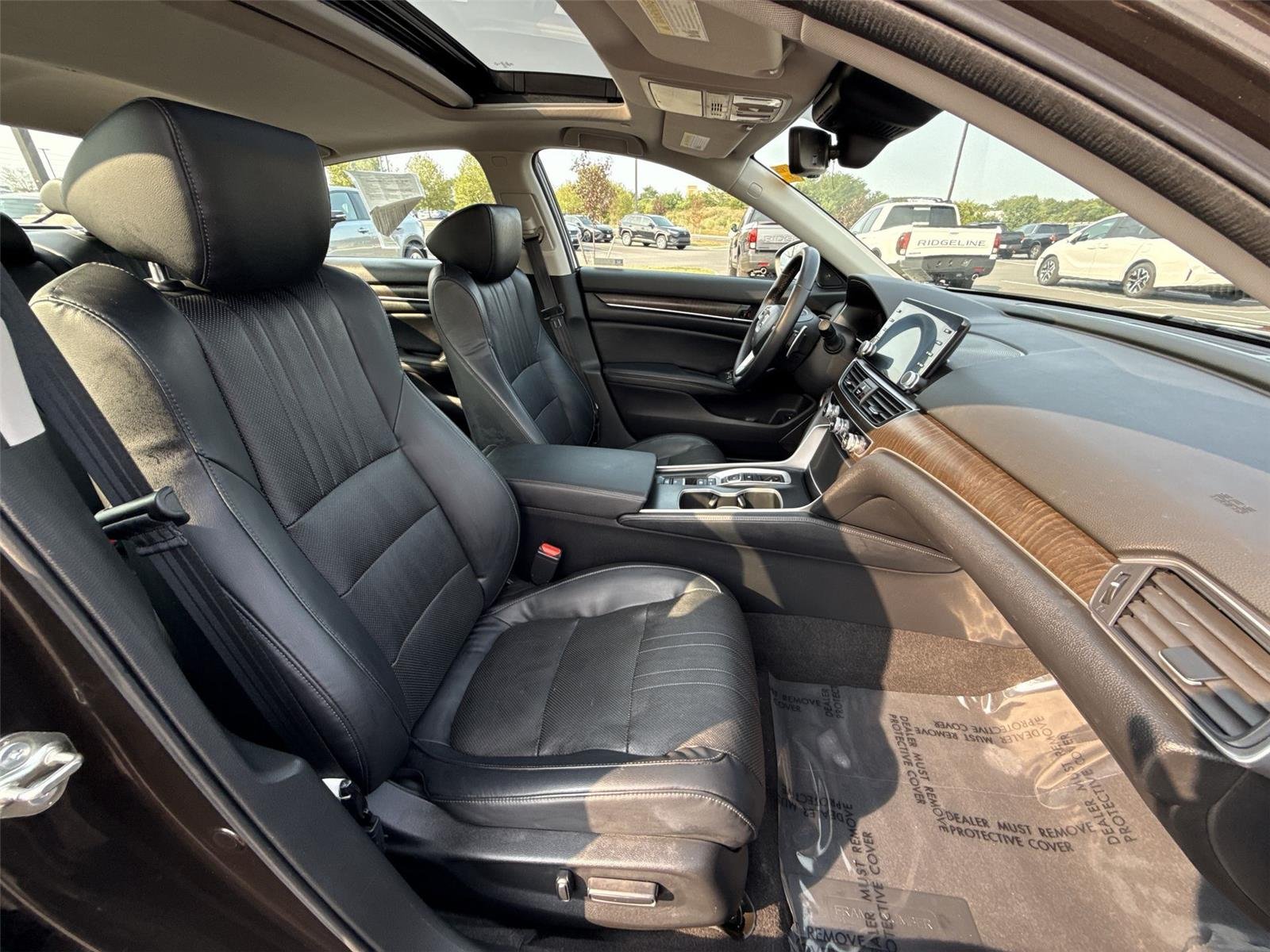 2018 Honda Accord Hybrid EX-L - Photo 23