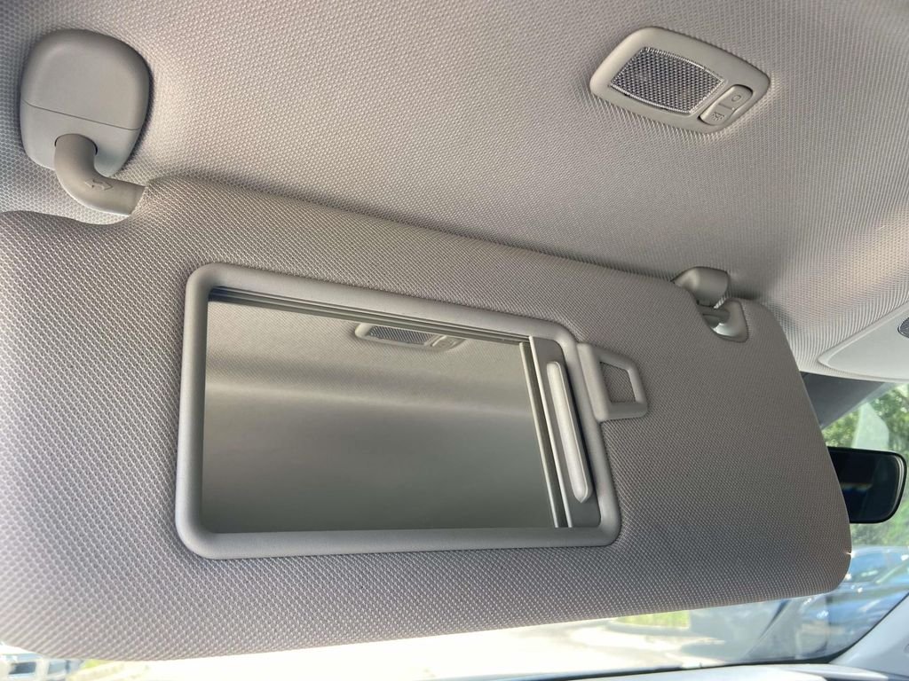 Used 2022 Gray Kia LX image 28