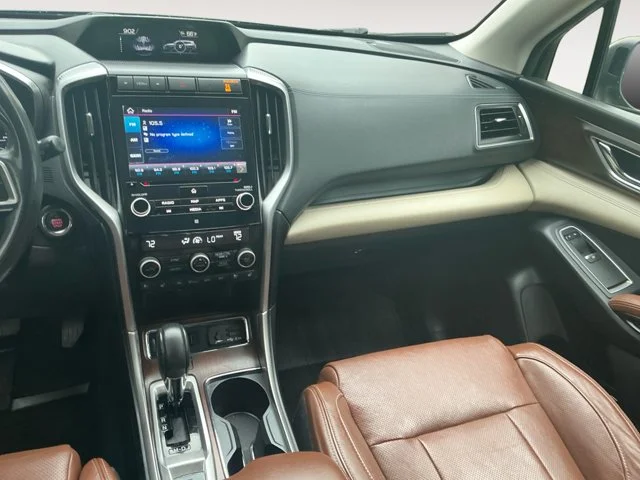 Used 2019 Crystal Black Silica Subaru Touring image 11