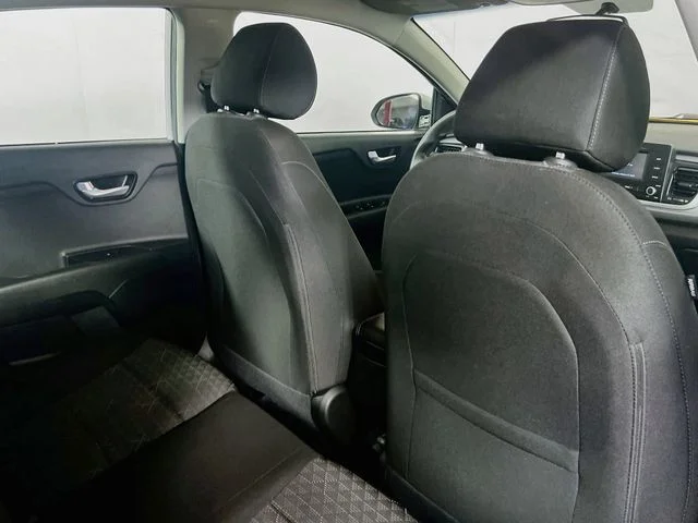 Used 2018 Silky Silver Kia S image 8