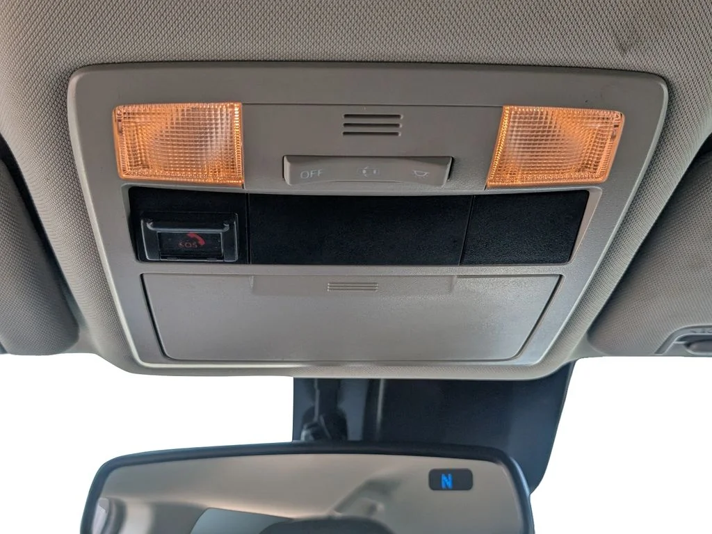 Used 2019 Black Toyota SR5 image 18