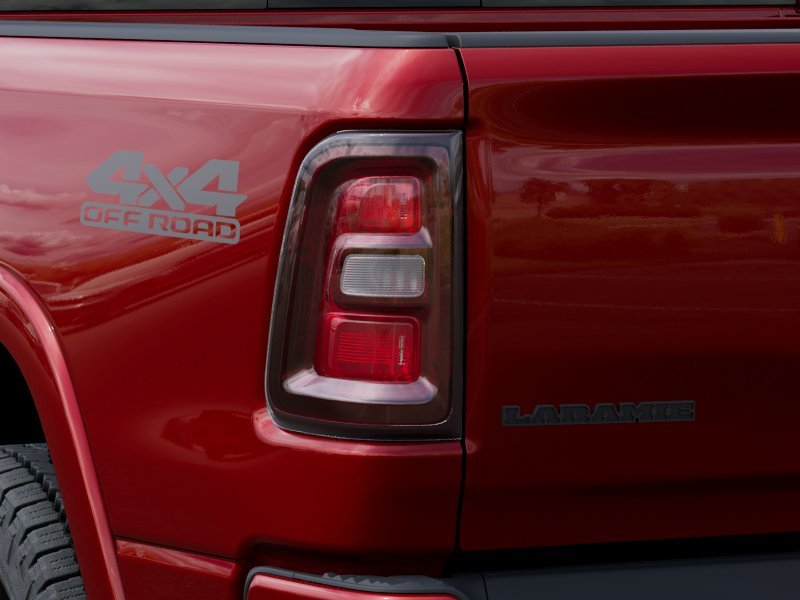 New 2026 Molten Red Pearl-Coat Exterior Paint RAM Laramie image 9