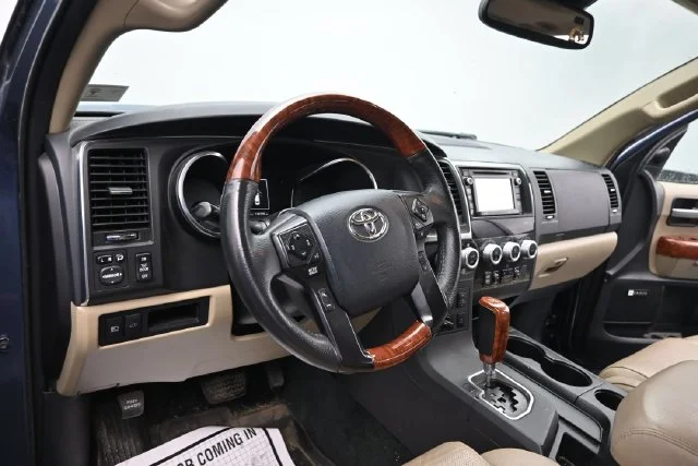 Used 2018 Shoreline Mist Toyota Platinum image 19