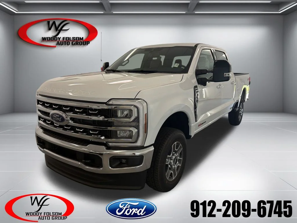 New 2026 Oxford White Ford F-350® Lariat® image 1