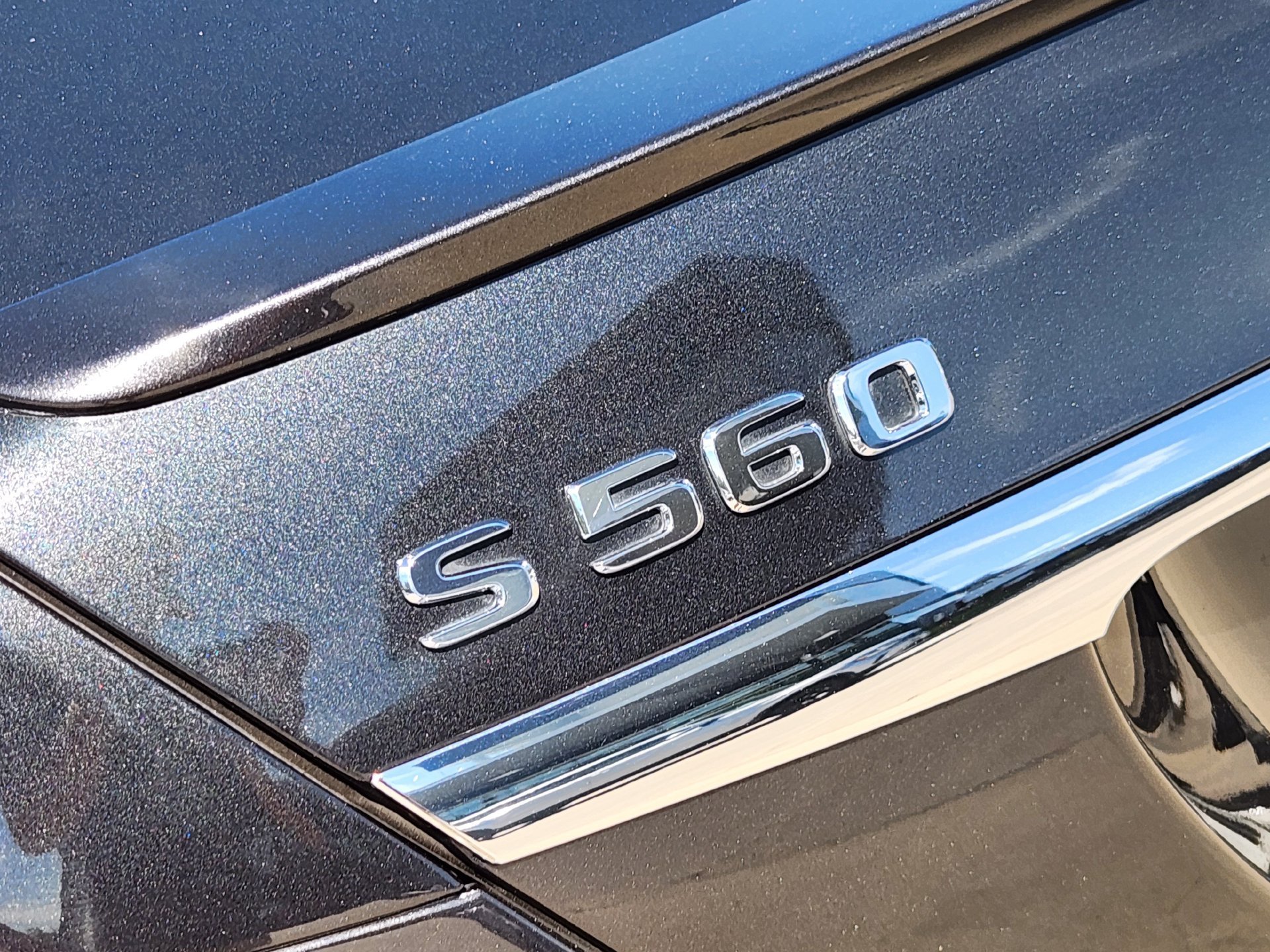 Used 2020 Magnetite Black Metallic Mercedes-Benz S 560 image 14