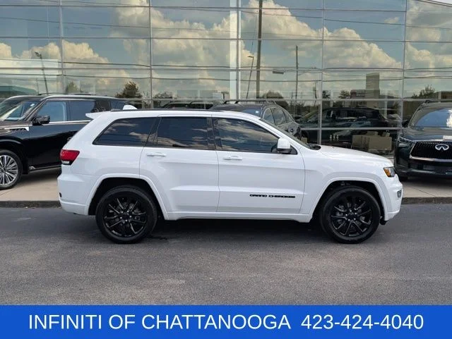 2020 Jeep Grand Cherokee Altitude - Photo 8
