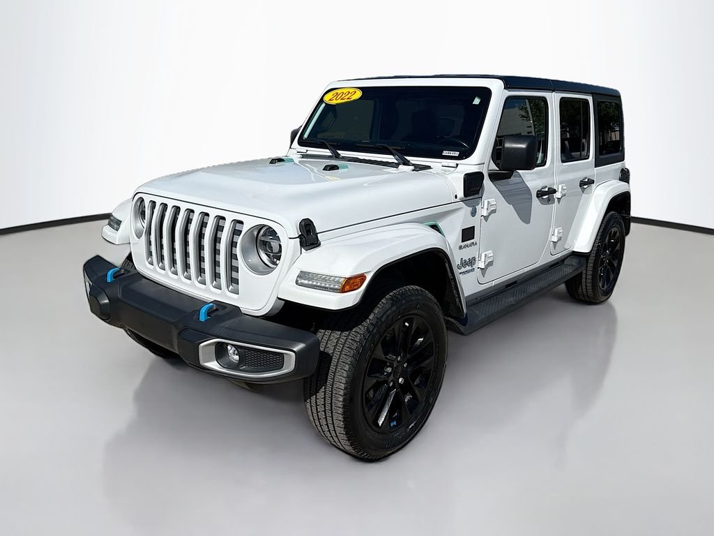 Used 2022 Bright White Clearcoat Jeep Unlimited Sahara image 3