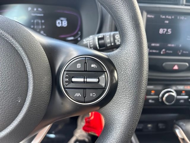 Used 2024 White Kia LX image 19