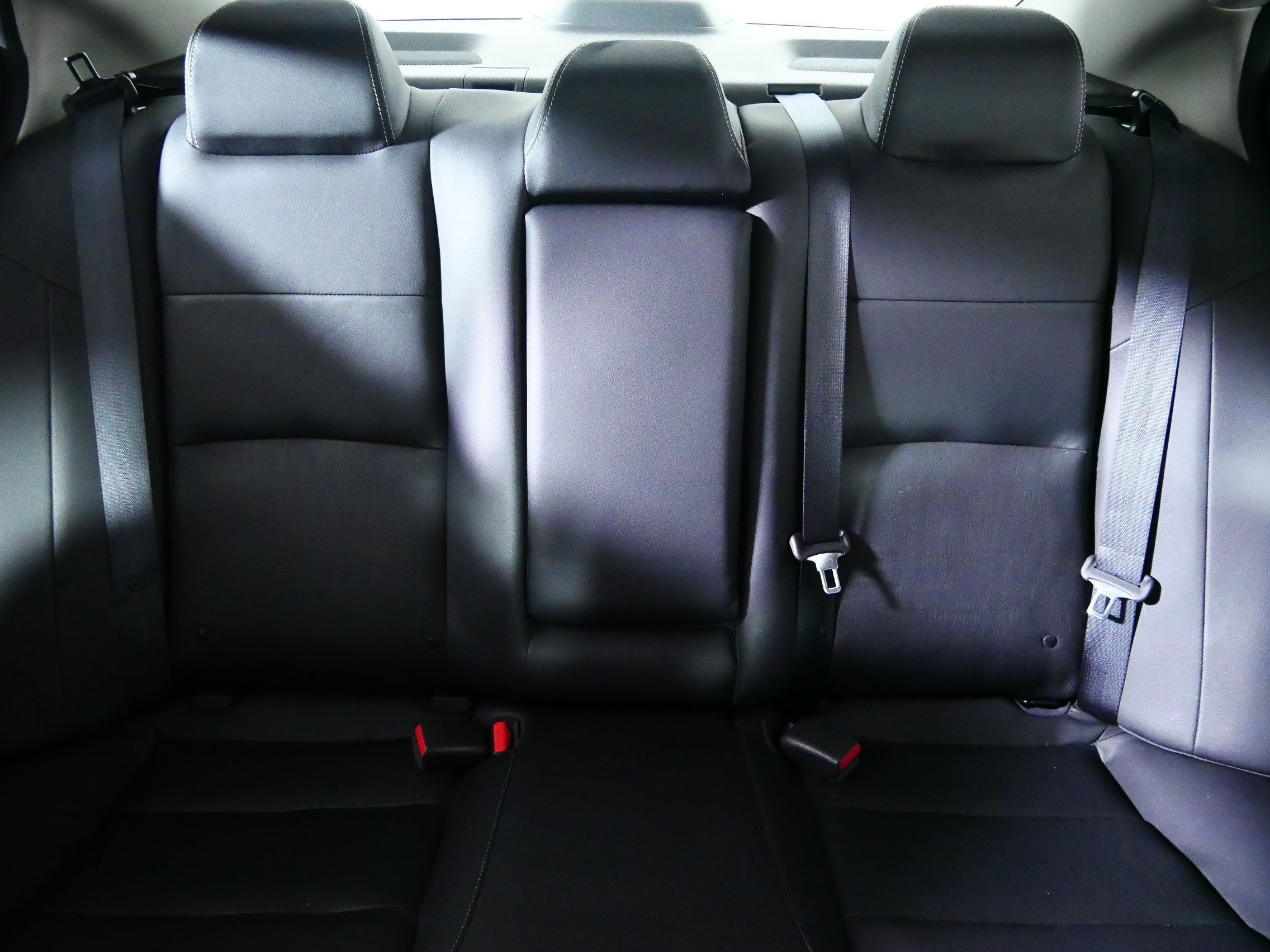 Used 2020 Super Black Nissan 2.0 Platinum image 13