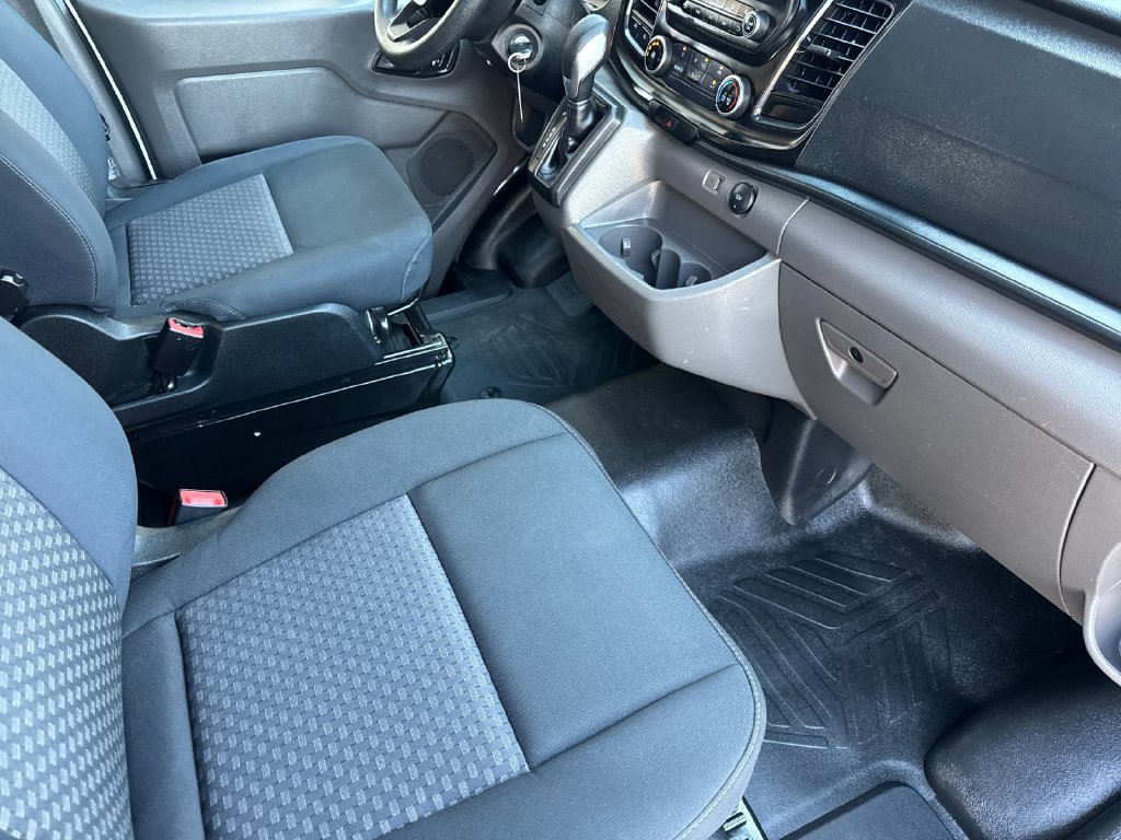 Used 2025 White Ford  image 16