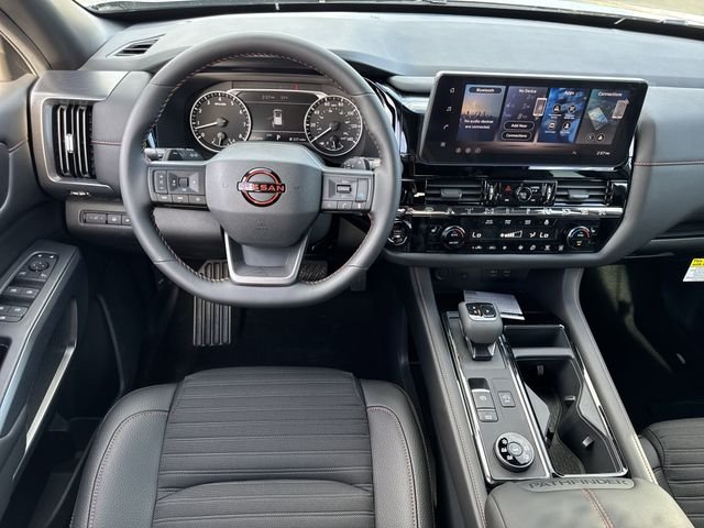 New 2026 Boulder Gray Pearl / Super Black Two-tone Nissan Rock Creek image 14