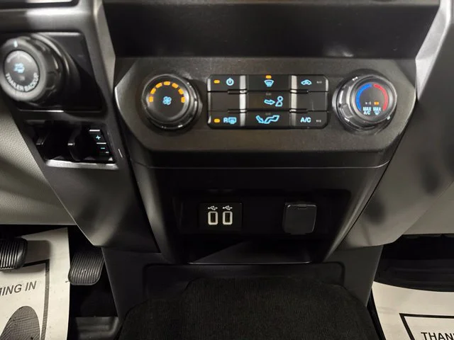 Used 2019 Silver Ford XLT image 15