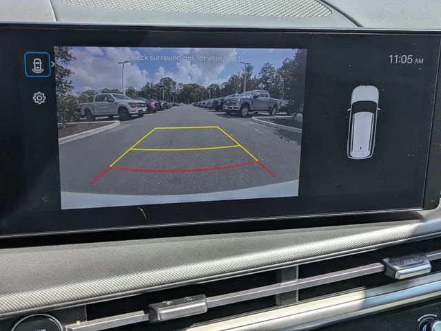 Certified Used 2024 White Hyundai SE image 19