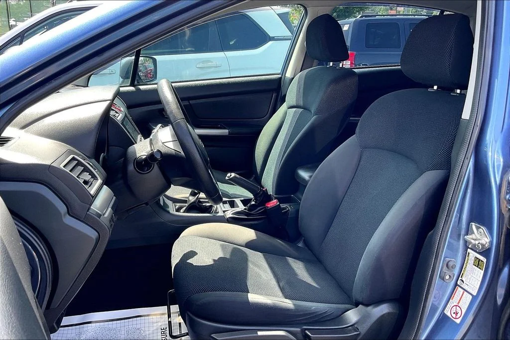 Used 2017 Blue Subaru 2.0i image 21