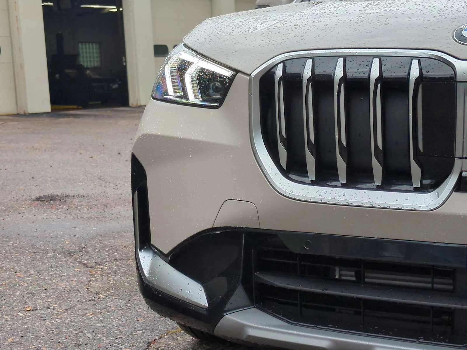 New 2026 Dune Grey Metallic BMW xDrive28i image 11