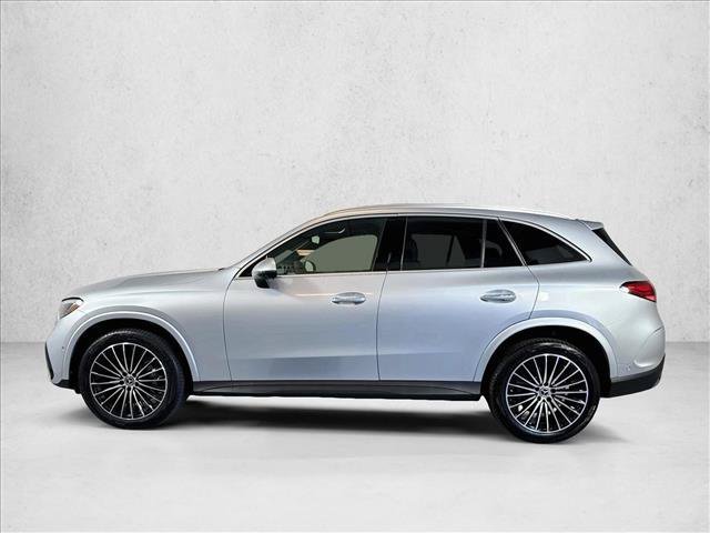 New 2026 Cirrus Silver Metallic Mercedes-Benz GLC 300 image 38