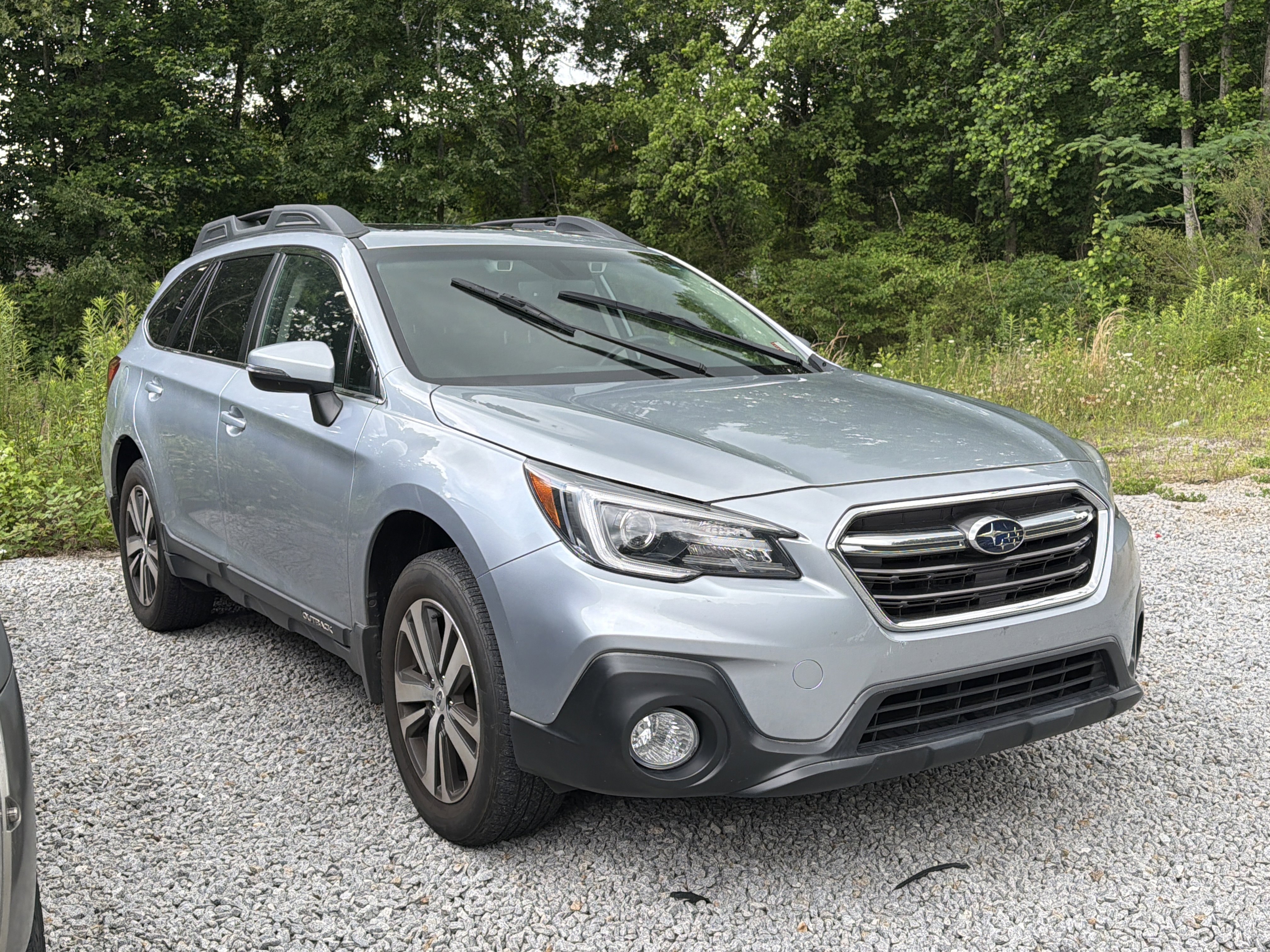 2019 Subaru Outback 2.5i Limited's photo