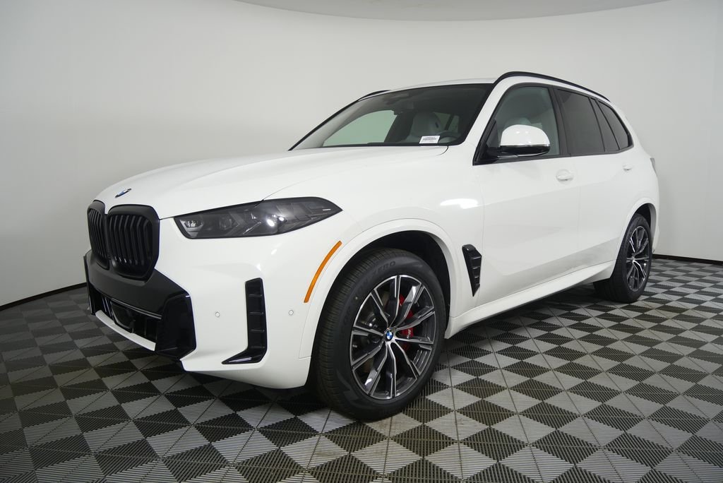 New 2026 Alpine White BMW sDrive40i image 7