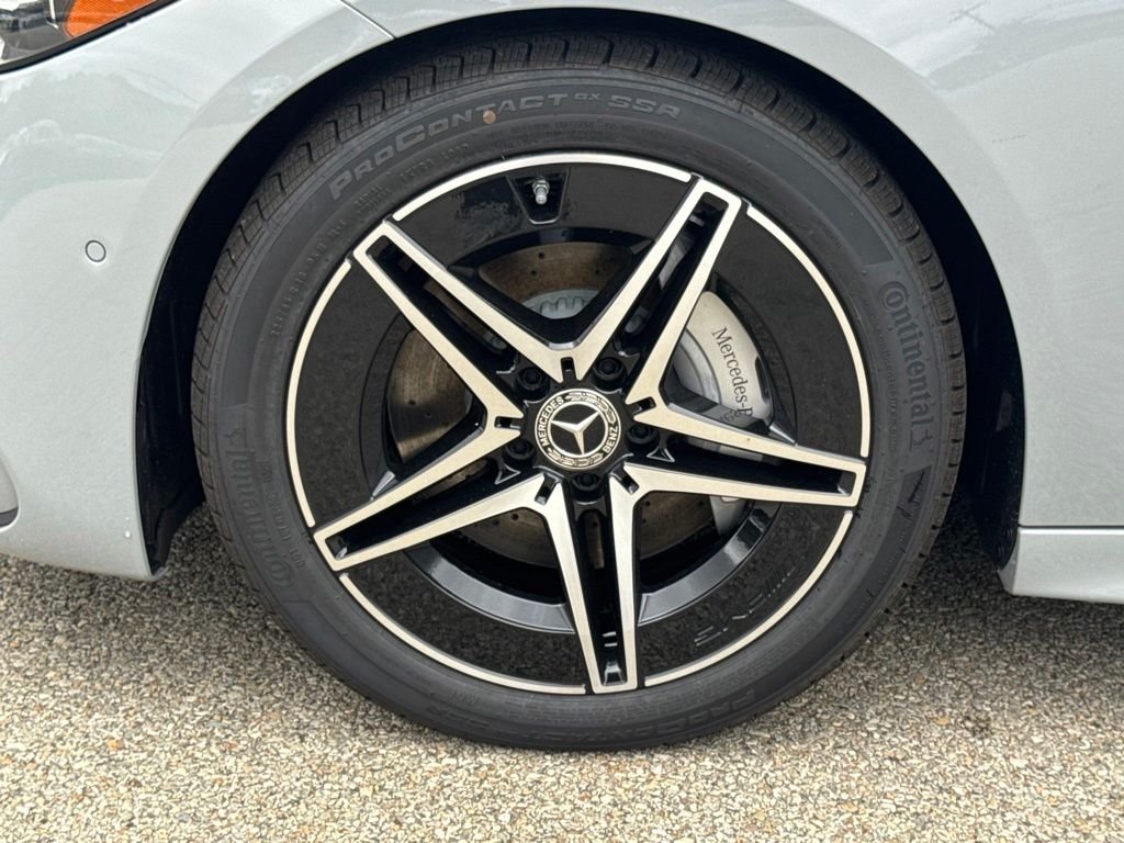 New 2026 MANUFAKTUR Alpine Grey Mercedes-Benz C 300 image 28